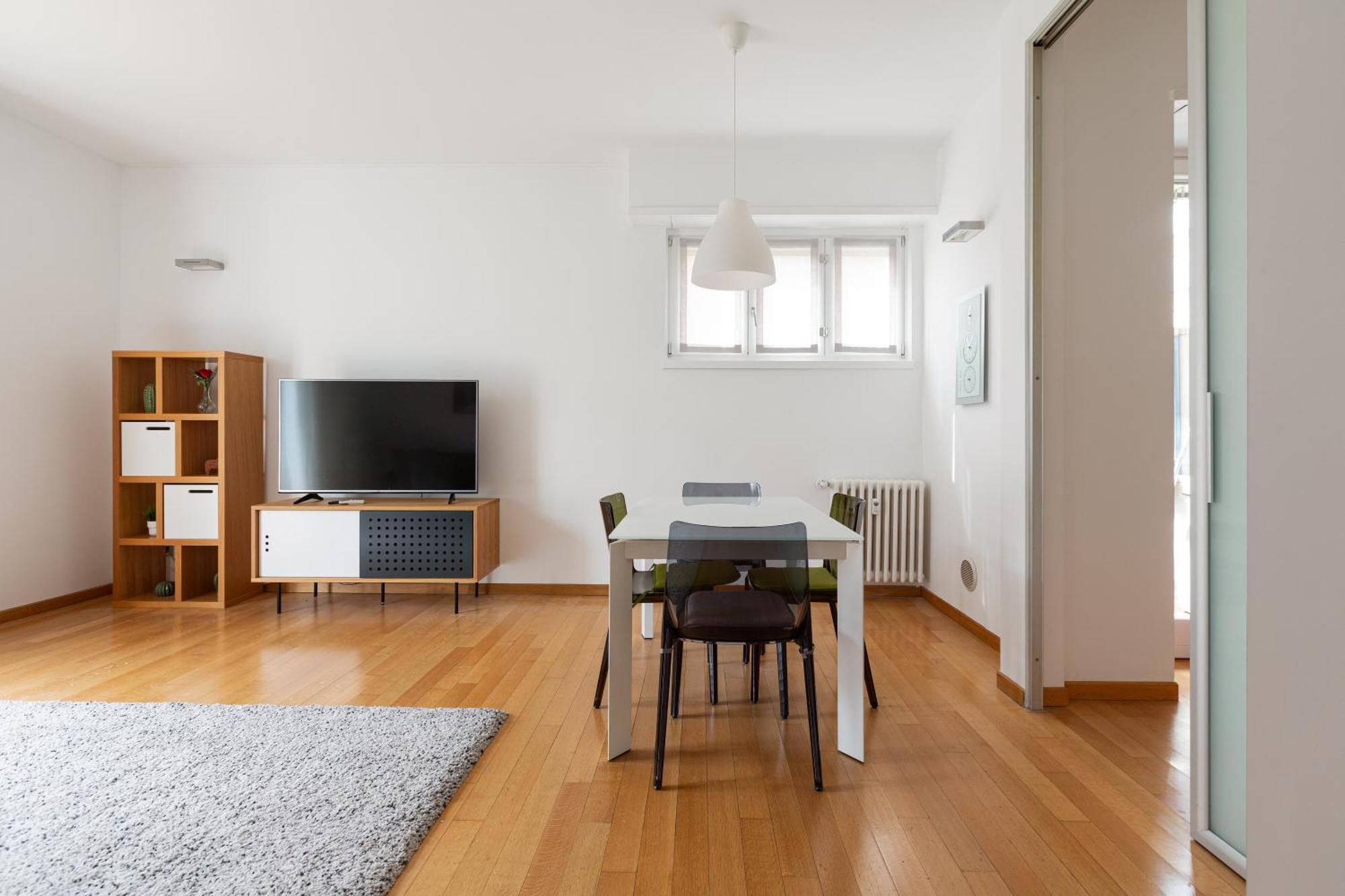 Washington District Cozy With Balcony * Milano